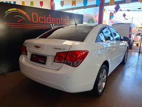 Chevrolet CRUZE LT 1.8 16V FlexPower 4p Aut.