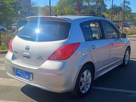 Nissan TIIDA SL 1.8/1.8 Flex 16V Aut.