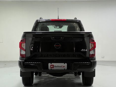 Nissan Frontier PRO4X CD 4x4 2.3 Bi-TB Die. Aut