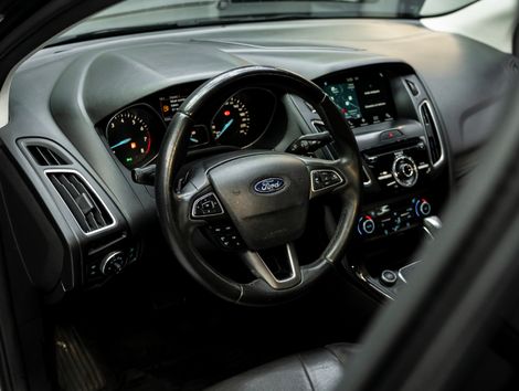Ford Focus TITA/TITA Plus 2.0  Flex 5p Aut.