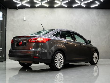Ford Focus TITA/TITA Plus 2.0  Flex 5p Aut.
