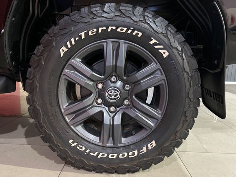 Toyota Hilux CD SR 4x4 2.8 TDI Diesel Aut.