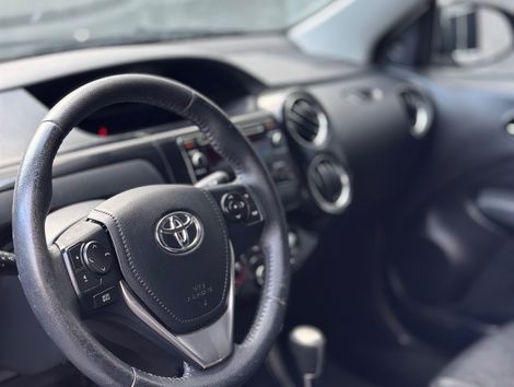 Toyota ETIOS XS Sedan 1.5 Flex 16V 4p Aut.