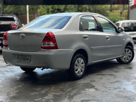 Toyota ETIOS XS Sedan 1.5 Flex 16V 4p Aut.