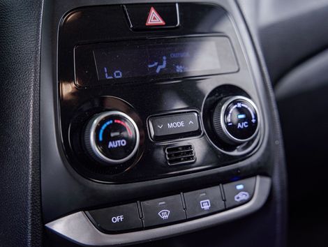 Hyundai HB20X Premium 1.6 Flex 16V Aut.