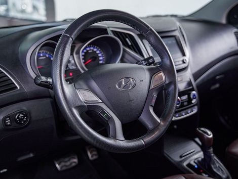 Hyundai HB20X Premium 1.6 Flex 16V Aut.