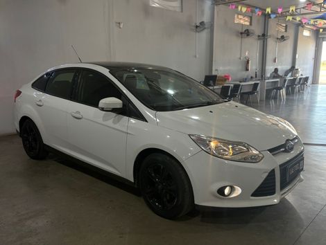 Ford Focus 2.0 16V/SE/SE Plus Flex 5p Aut.
