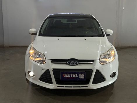 Ford Focus 2.0 16V/SE/SE Plus Flex 5p Aut.