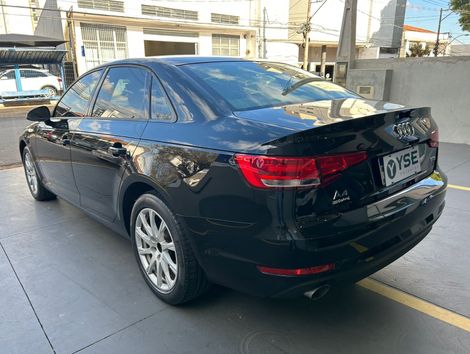 Audi A4 Attraction 2.0 TFSI 190cv S tronic