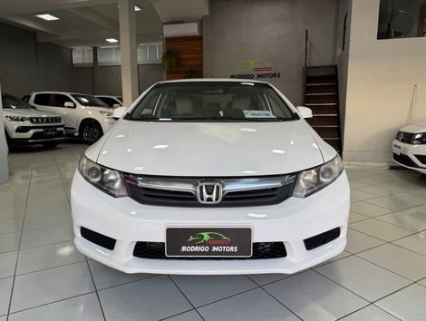 Honda Civic Sedan LXS 1.8/1.8 Flex 16V Aut. 4p