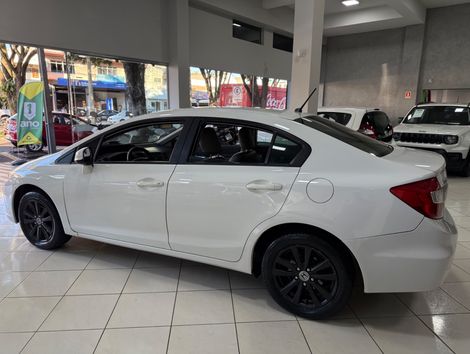 Honda Civic Sedan LXS 1.8/1.8 Flex 16V Aut. 4p