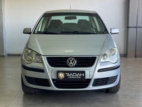 VolksWagen Polo Sedan 1.6 Mi Total Flex 8V 4p