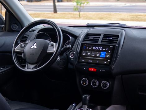Mitsubishi ASX 2.0 16V 4x4 160cv Aut.