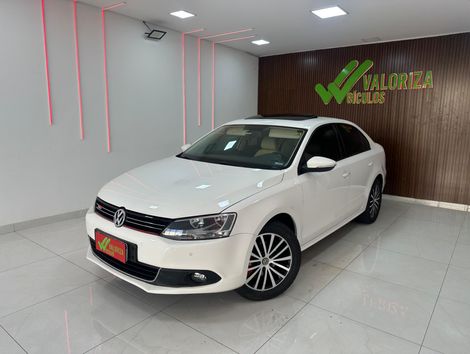 VolksWagen JETTA Comfortline 2.0 T.Flex 8V 4p Tipt.