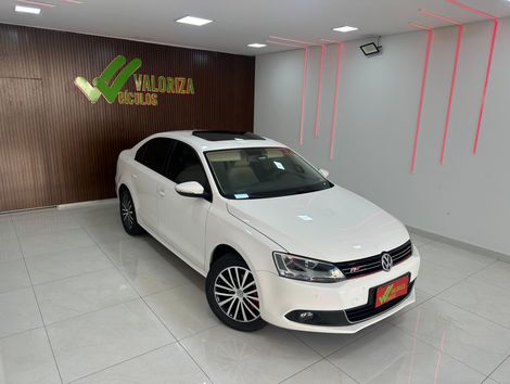 VolksWagen JETTA Comfortline 2.0 T.Flex 8V 4p Tipt.