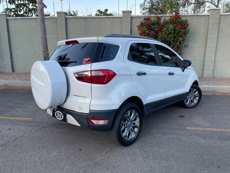 Ford EcoSport FREESTYLE 1.6 16V Flex 5p