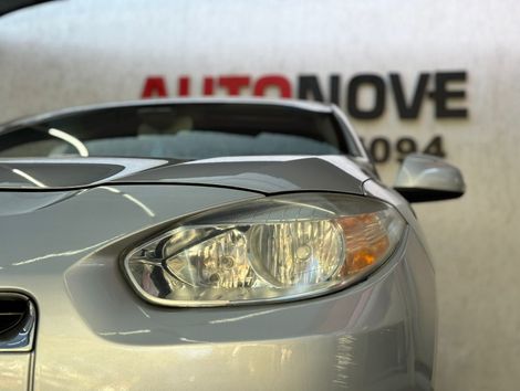 Renault FLUENCE Sed. Dynamique 2.0 16V FLEX Aut.