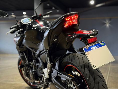 KAWASAKI Z650