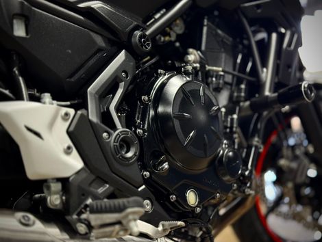 KAWASAKI Z650