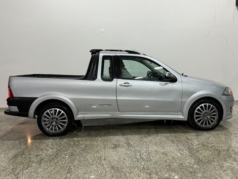 Fiat Strada Sporting 1.8 Flex 16V CE