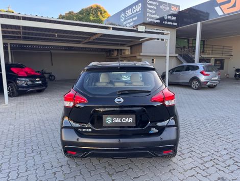 Nissan KICKS SL 1.6 16V FlexStar 5p Aut.