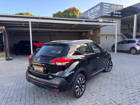 Nissan KICKS SL 1.6 16V FlexStar 5p Aut.