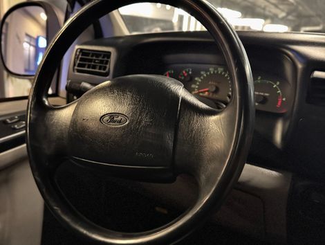 Ford F-250 XLT 4.2 TB Diesel