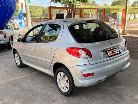 Peugeot 207 XR 1.4 Flex 8V 5p