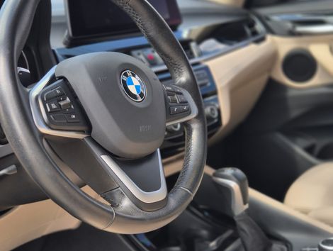 BMW X1 SDRIVE 20i X-Line 2.0 TB Active Flex