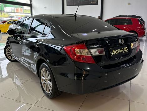Honda Civic Sedan LXR 2.0 Flexone 16V Aut. 4p