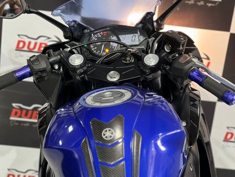 YAMAHA YZF R-3 321/ABS