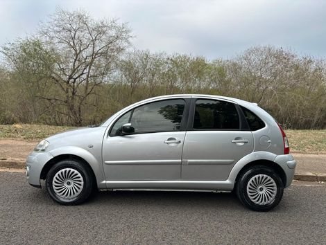 Citroën C3 GLX 1.4/ GLX Sonora 1.4 Flex 8V 5p