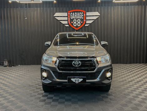 Toyota Hilux CD SRV 4x2 2.7 Flex 16V Aut.