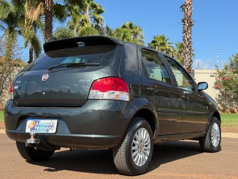 Fiat Palio ELX 1.4 Fire/30 Anos F. Flex 8V 4p
