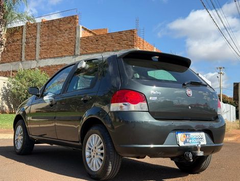 Fiat Palio ELX 1.4 Fire/30 Anos F. Flex 8V 4p