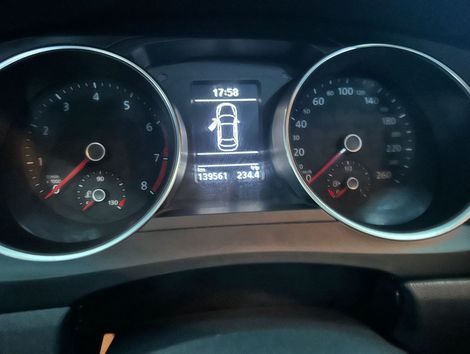 VolksWagen JETTA Comfortline 2.0 T.Flex 8V 4p Tipt.