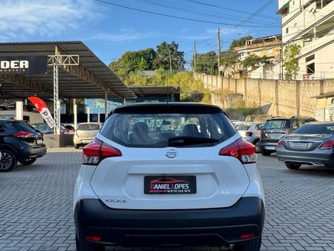 Nissan KICKS Active S 1.6 16V Flex Aut.