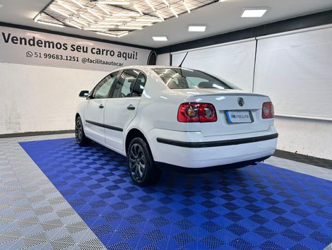 VolksWagen Polo Sedan 1.6 Mi Total Flex 8V 4p