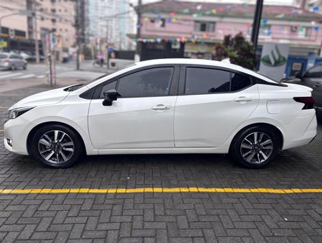 Nissan VERSA SR 1.6 16V Flex Aut.