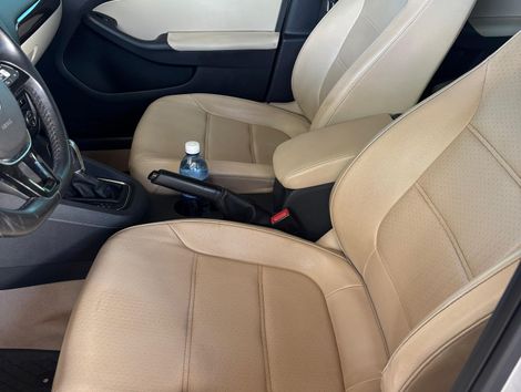 VolksWagen JETTA Comfortline 2.0 T.Flex 8V 4p Tipt.