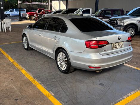 VolksWagen JETTA Comfortline 2.0 T.Flex 8V 4p Tipt.