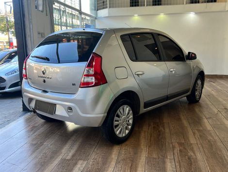 Renault SANDERO Privilège Hi-Flex 1.6 8V 5p