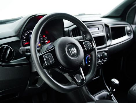 Fiat Strada Freedom 1.3 Flex 8V  CS Plus