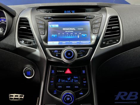 Hyundai Elantra GLS 2.0 16V Flex Aut.