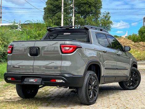 Fiat Toro Volcano 1.3 T270 4x2 Flex Aut.