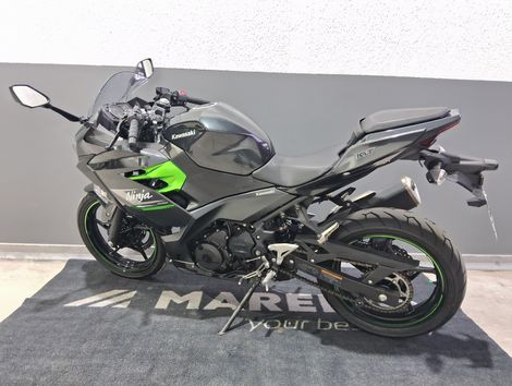 KAWASAKI NINJA 400