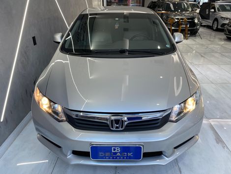 Honda Civic Sedan LXS 1.8/1.8 Flex 16V Aut. 4p