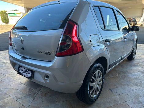 Renault SANDERO Expression Hi-Flex 1.0 16V 5p