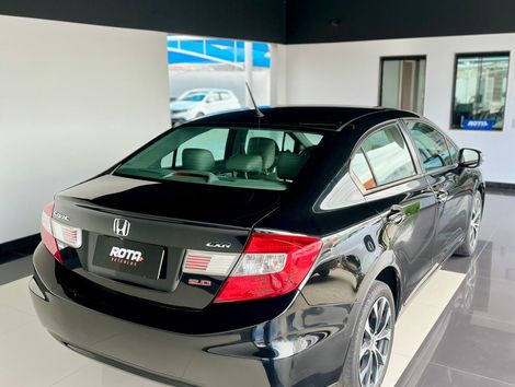 Honda Civic Sedan LXR 2.0 Flexone 16V Aut. 4p