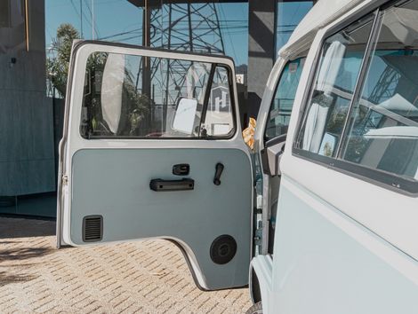 VolksWagen Kombi LAST EDITION 56 1.4 Mi Total Flex